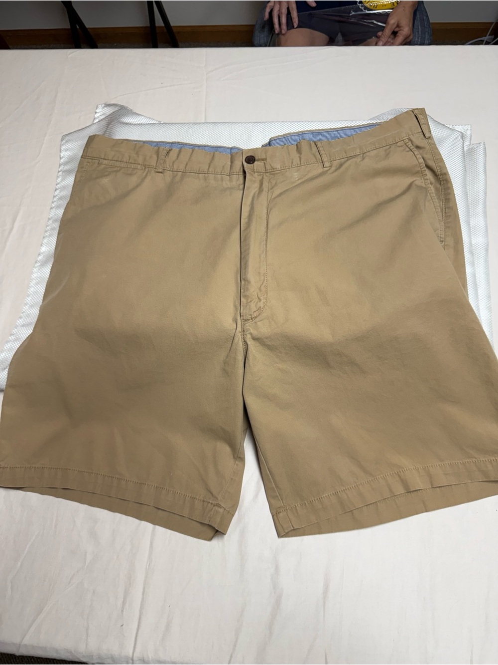 Daniel Cremieux Men's Tan Flat-Front Cotton Shorts